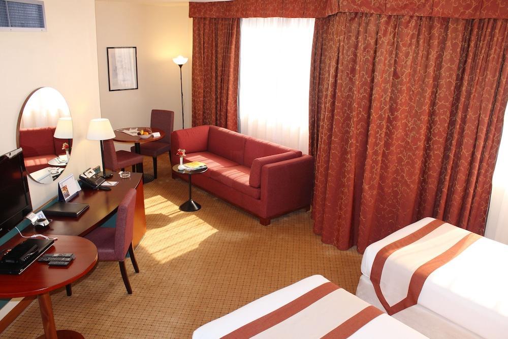 Al Diar Dana Hotel Abu Dabi Dış mekan fotoğraf