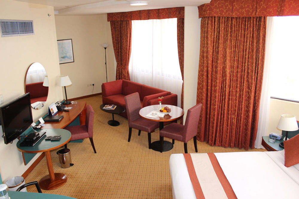 Al Diar Dana Hotel Abu Dabi Dış mekan fotoğraf
